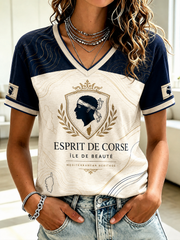 T-shirt à col en V imprimé du drapeau français de Corse pour femme