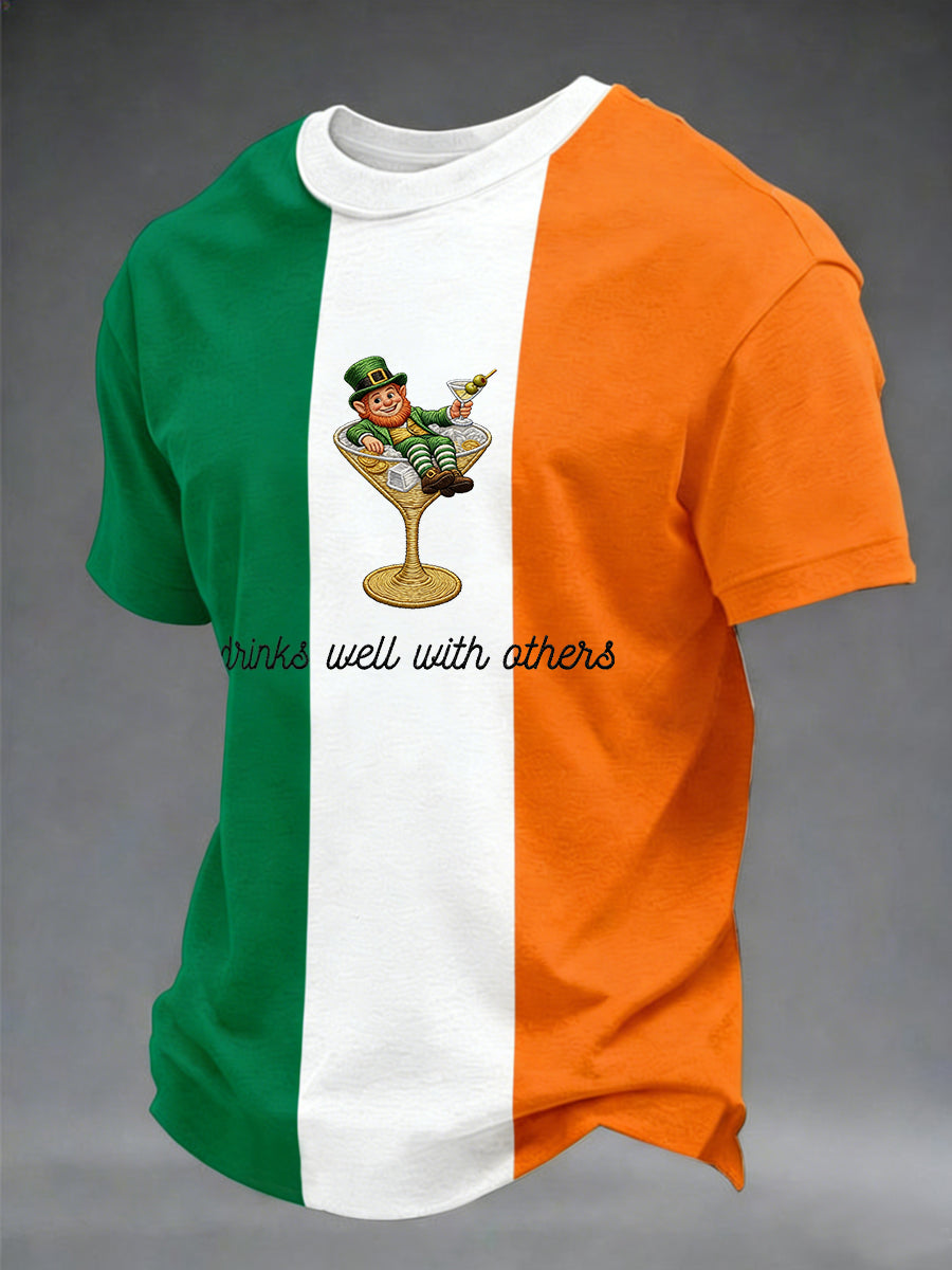Men's St. Patrick's Day Drinks Well With Others Print Casual Tee
